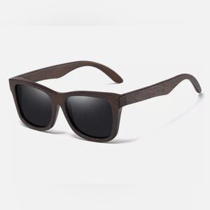 Bamboo wood sunglasses